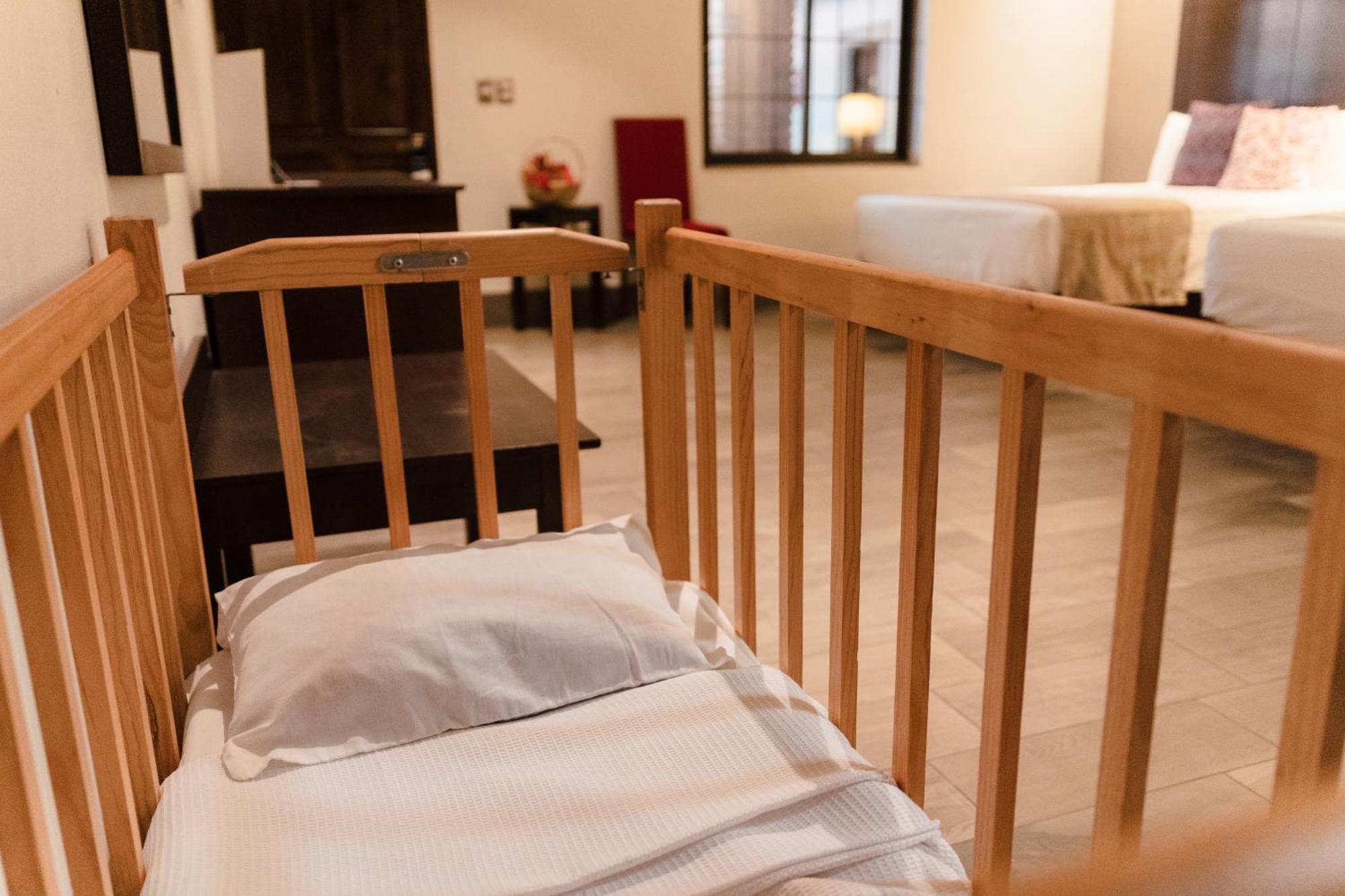 Hotel Punto Madero & Plaza